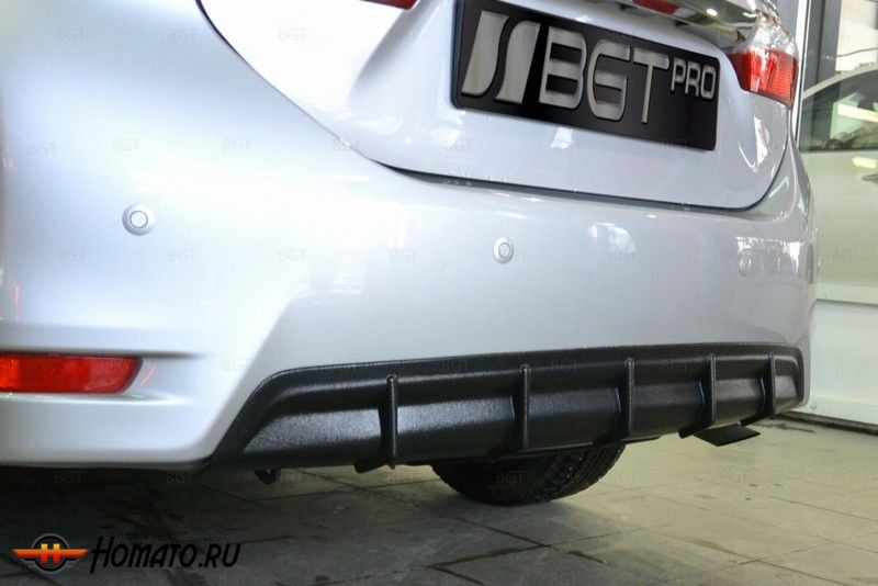 Накладка на задний бампер «диффузор» для Toyota Corolla 2013+ «Структурный пластик»