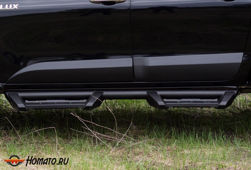 Молдинги на двери для Toyota Hilux 2015+ | глянец (под покраску)