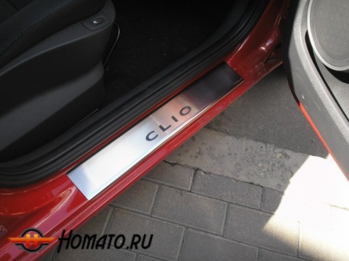 Накладки на пороги с логотипом для Renault Clio 3 2005+ / Clio 4 2012+ | нержавейка