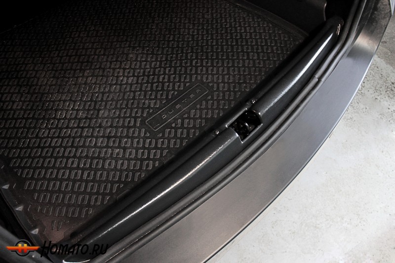 Накладка на порожек багажника (2 мм) для Renault Duster 2010+/2015+ | шагрень