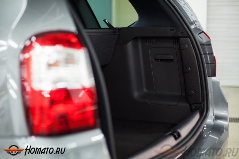 Накладки на боковые стойки багажника для Nissan Terrano 2014+ | шагрень