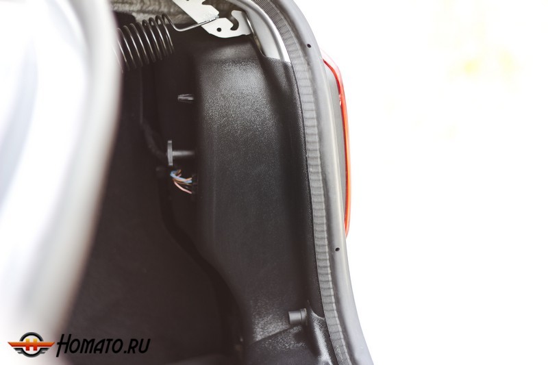 Внутренняя обшивка задних фонарей для Renault Logan 2014+/2018+ | шагрень