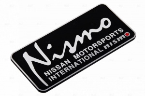 Шильд "Nismo" Для Nissan, Самоклеящийся. Цвет: Черный-Глянцовый. 1 шт. 80x40 мм