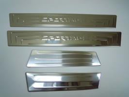 Накладки на дверные пороги для Kia Sportage III «2010-»
