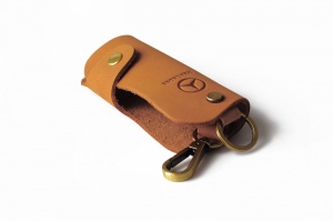 Брелок «кожаный чехол» для ключей Mercedes, универсальный «вар.1»