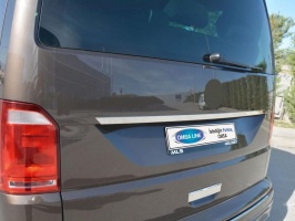 Накладка над номером на крышку багажника для VW T6 2015+ Transporter, Caravelle, Multivan : нержавейка, 1 часть