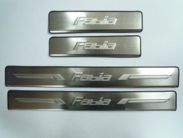 Накладки на дверные пороги с логотипом, нерж. для SKODA Fabia "07-/"11-
