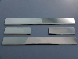 Накладки на пороги для Форд Фокус 2 | нержавейка с лого