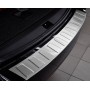 Накладка на задний бампер для Skoda Octavia A7 2017+ (универсал) | матовая нержавейка, с загибом, серия Trapez