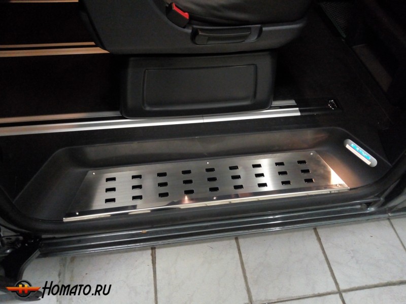 Накладка на подножку сдвижной двери для Volkswagen T5/T6 03+/10+/15+ | нержавейка