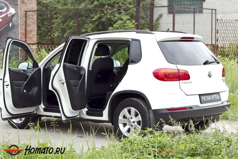Накладки на внутренние пороги дверей для Volkswagen Tiguan 2008-2015 | шагрень