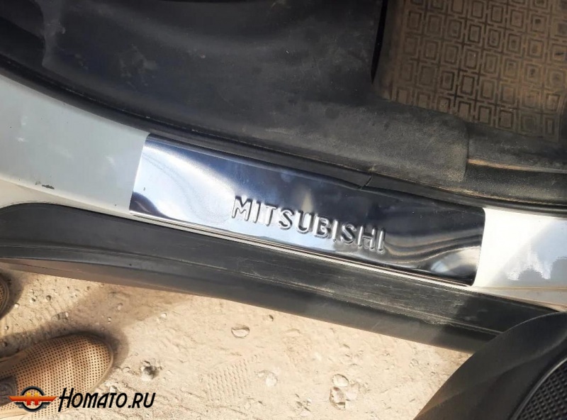 Накладки на пороги Mitsubishi ASX 2010-/2013-/2017- нержавейка с логотипом