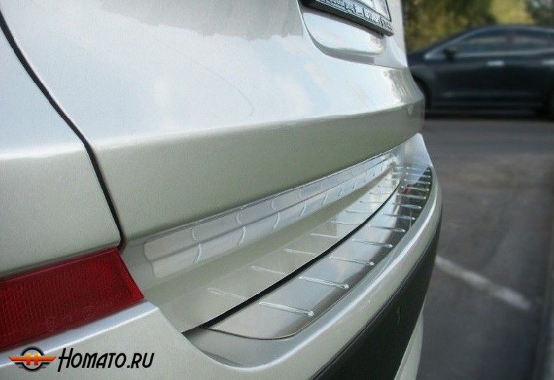 Накладка на задний бампер для BMW X3 (F25) 2010-2014 | нержавейка + силиконовые вставки, без загиба