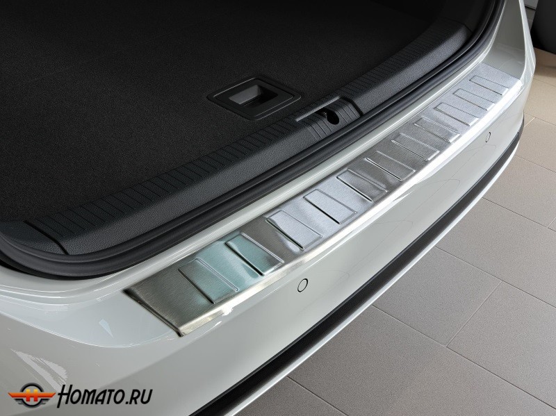 Накладка на задний бампер для Ford Tourneo Connect 2013+ | матовая нержавейка, с загибом, серия Trapez