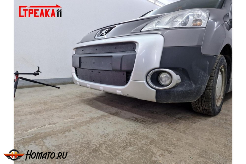Зимняя защита радиатора Peugeot Partner B9 (2008-2012) дорестайл | на стяжках