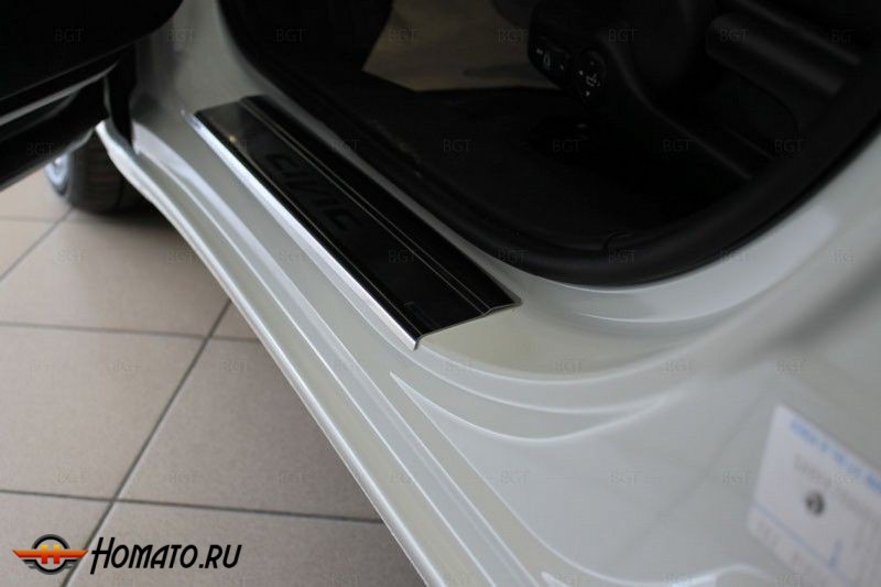 Накладки на пороги с логотипом для Honda Civic 9 2012+ (хэтчбек) | нержавейка
