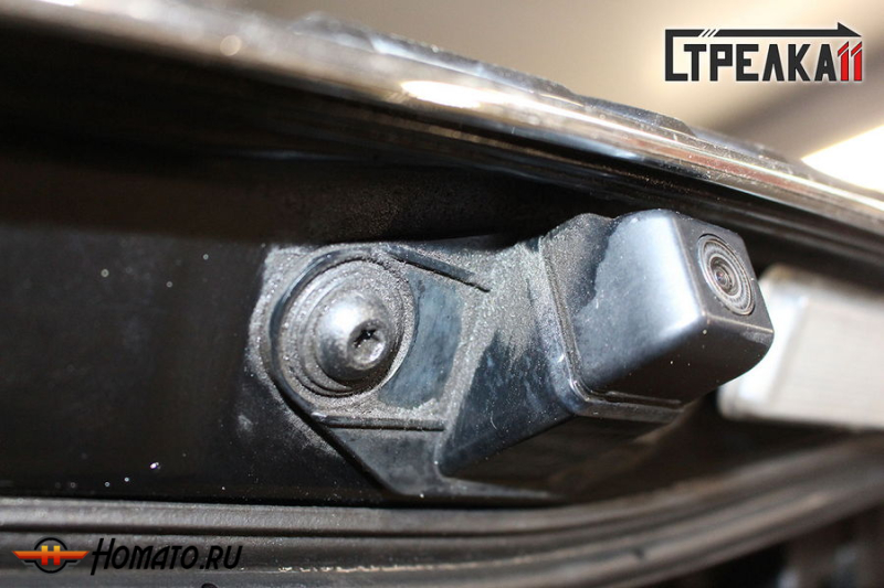 Защита задней камеры TOYOTA LAND CRUISER 200 2007-2012 дорестайл