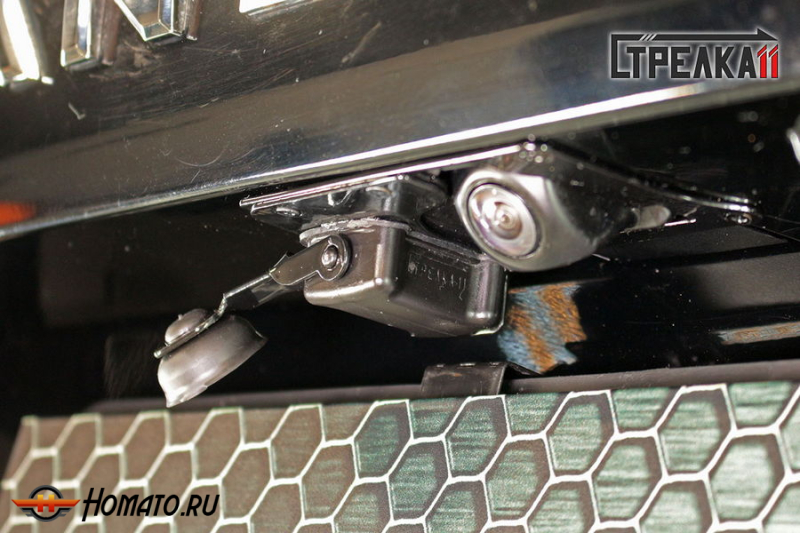 Защита задней камеры TOYOTA LAND CRUISER 300 2021+