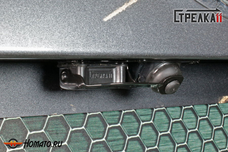 Защита задней камеры HYUNDAI SANTA FE 3 2012-2015 (дорестайл)