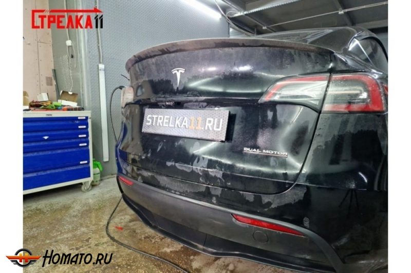 Защита задней камеры Tesla Model Y 2019-2025