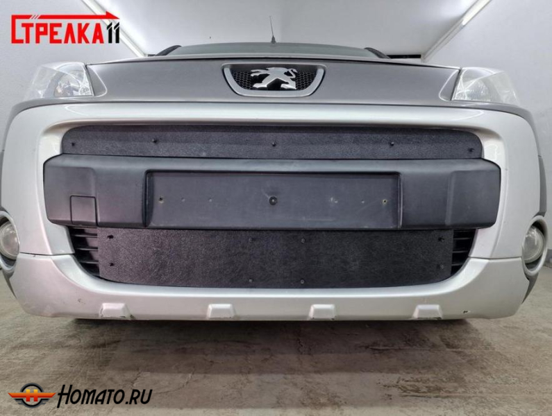 Зимняя защита радиатора Peugeot Partner B9 (2008-2012) дорестайл | на стяжках