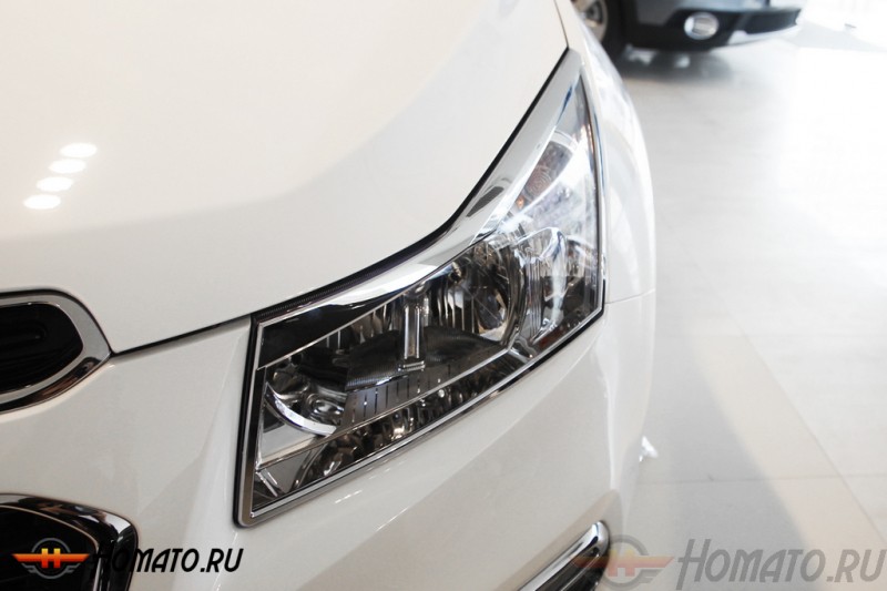 Хром накладки передних фар для Chevrolet Cruze 2009-2015