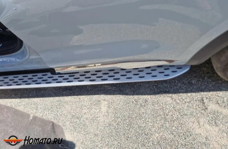 Пороги OEM для Geely Monjaro 2023+ | серебристые