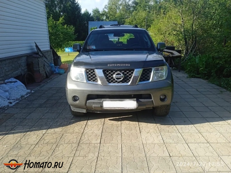 Дефлектор капота мухобойка NISSAN PATHFINDER 3 / NAVARA 3 (2005-2010)