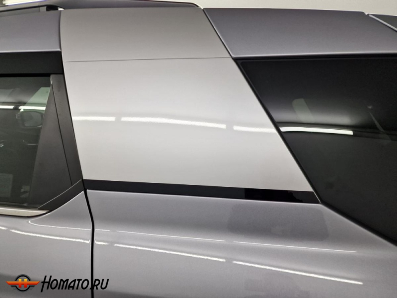 Накладки на задние стойки для KGM Torres | 2 штуки, декор