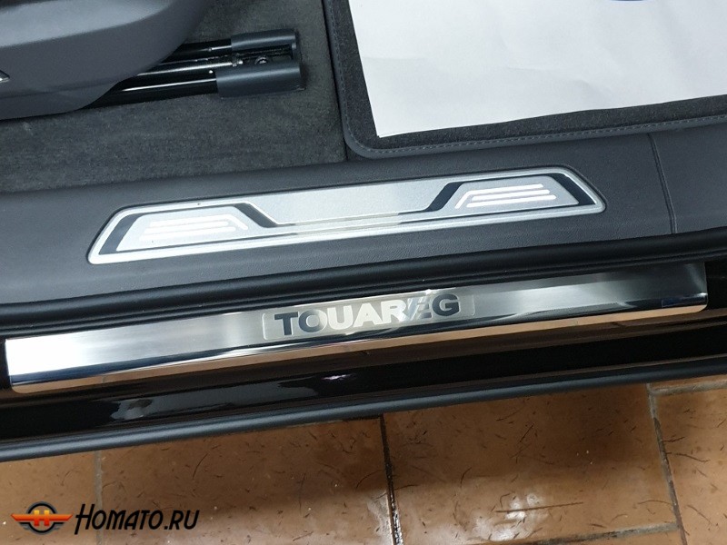 Накладки на пороги с логотипом для VW Touareg 3 (CR7) 2018+ | нержавейка