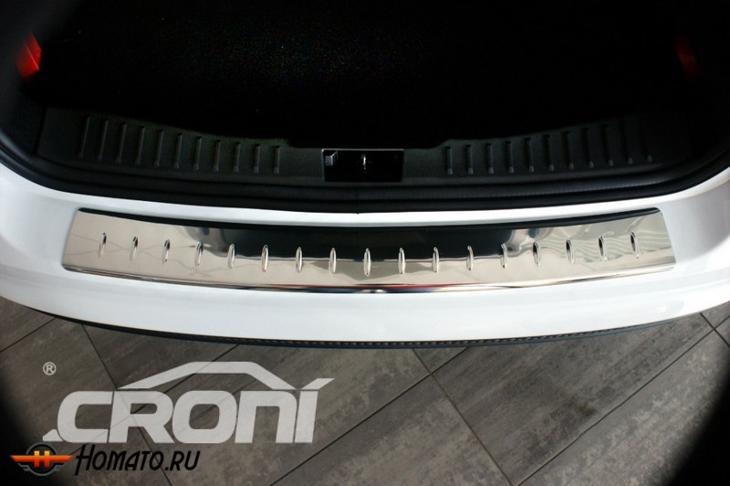 Накладка на задний бампер для Ford Focus 3 2011-2014 (хэтчбек) | зеркальная нержавейка, с загибом