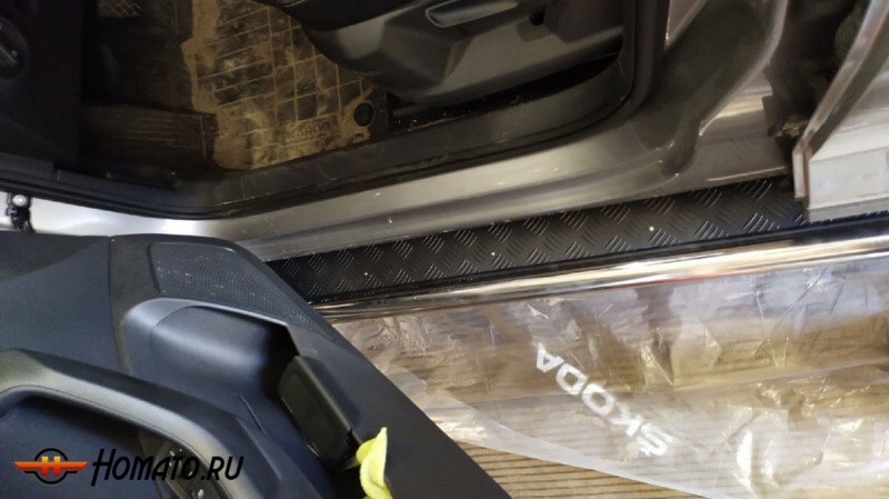 Пороги подножки Skoda Karoq 2020+ | алюминиевые или нержавеющие