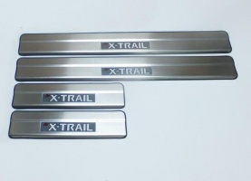 Накладки на дверные пороги с LED подсветкой для Nissan X-Trail (T32) 2014+/2019+ | нержавейка, с логотипом