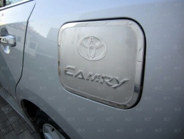 Накладка на лючок бензобака из нержавеющей стали для Toyota Camry V50 «2012+»