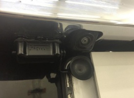 Защита задней камеры для Mitsubishi Pajero 4 (2014+) рестайл-2