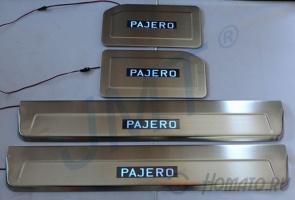 Накладки на дверные пороги с логотипом и LED подсветкой для MITSUBISHI Pajero V80 2007+/2011+/2014+ : нержавеющая сталь