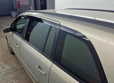 Дефлекторы Opel Zafira 2 2005-2014 | из 8 частей, премиум, плоские, 2D