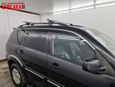 Дефлекторы Ссангйонг Рекстон 1 2003-2007 | с хром молдингом, из 6 частей, премиум, плоские, 2D