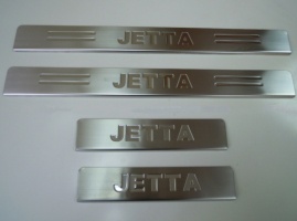 Накладки на дверные пороги, нерж, 4 части для VW Jetta VI