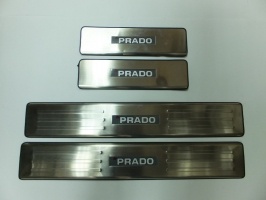 Накладки на дверные пороги с LED подстветкой, нерж. для TOYOTA Land Cruiser Prado J150