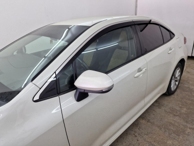 Дефлекторы Toyota Corolla (210) 2019+/2025+ | с хром молдингом, из 8 частей, премиум, плоские, 2D