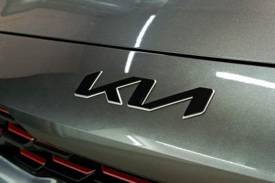 Накладки на логотип для Kia Cerato 4 (BD) 2021+ | 2 штуки, декор