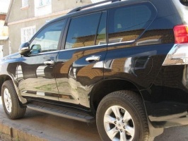 Накладки на уплотнители стекол для Toyota Land Cruiser Prado 150 «2011+»