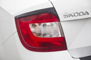 Накладки на задние фонари (реснички) для Skoda Rapid 2012+ | глянец (под покраску)
