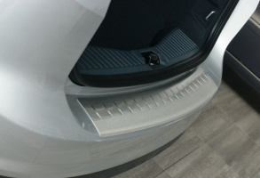 Накладка на задний бампер для Ford C-Max 2010-2014 | матовая нержавейка, с загибом