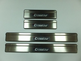 Накладки на дверные пороги с логотипом и LED подсветкой, нерж. для HONDA Crosstour "10-