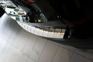 Накладка на задний бампер для BMW X3 (F25) 2014+ | матовая нержавейка, с загибом, серия Trapez