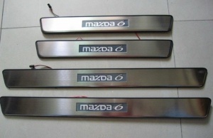 Накладки на дверные пороги с LED подстветкой, нерж. для MAZDA 6