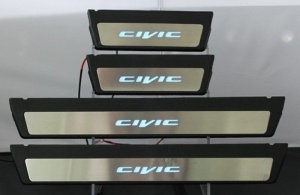 Накладки на дверные пороги с LED подстветкой, нерж., OEM для HONDA Civic
