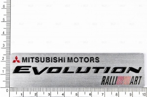 Шильд "Evolution" Для Mitsubishi, Самоклеящийся. Цвет: Хром. 1 шт.